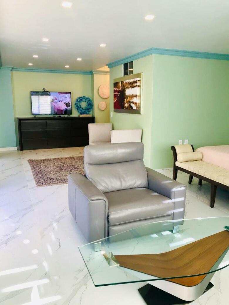 Ocean Frontage Cottage