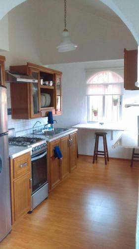 Apartamento Departamento Comodo, Centrico, Estacionamiento