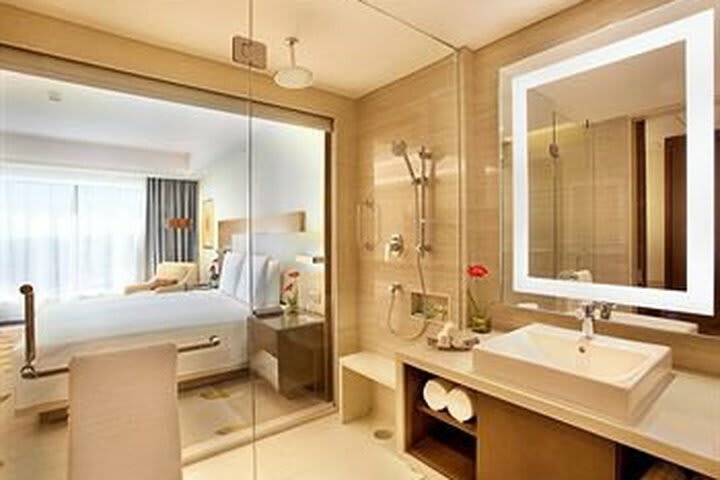 Hotel Courtyard By Marriott Bhopal