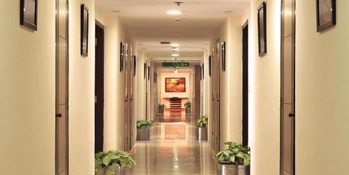 Hotel Hyphen Grand Haridwar