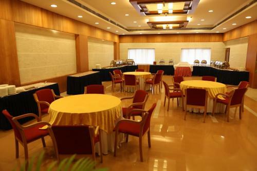 Hotel Airlink Castle