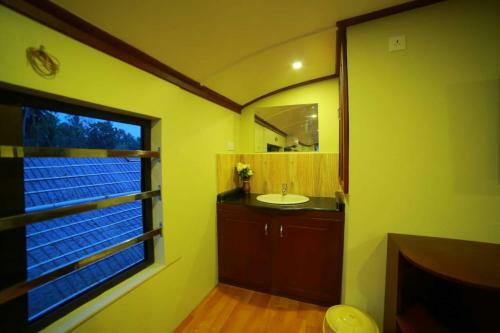 Hotel Cosy Houseboats