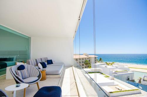 Cloud 9 Viceroy Resort