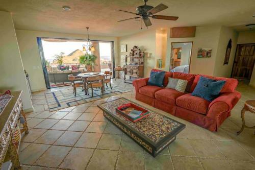 Luxury Villa In Pedregal -incredible Views- Walk To Town!
