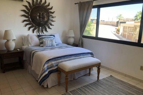 Luxury Villa In Pedregal -incredible Views- Walk To Town!