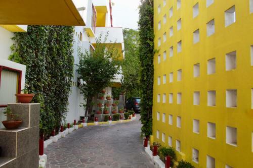 Hotel Suites Tg