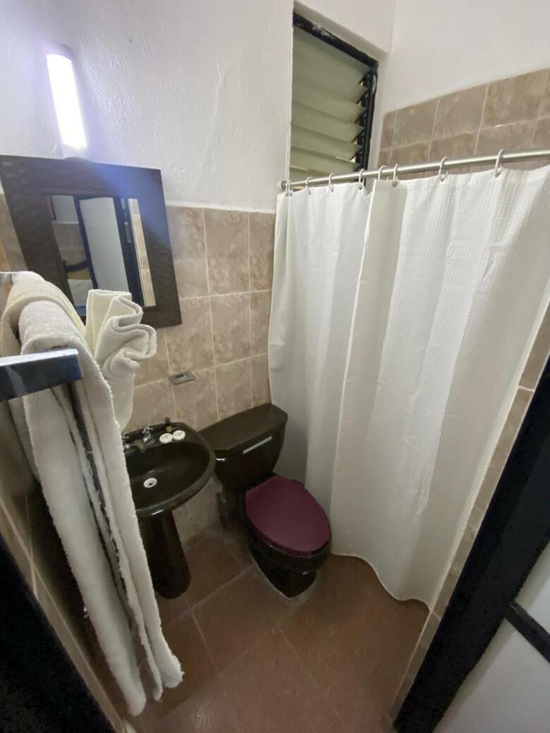 Hotel & Hostal Del Sol