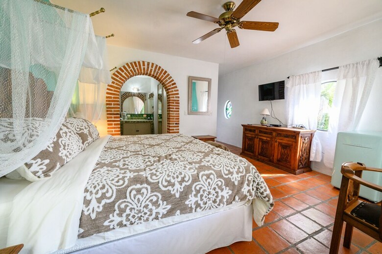 Charming Villas By Casa Holistic B&B