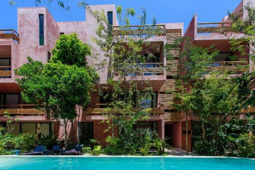 Explore Tulum Area By Bike! Colourful Condo W/pool