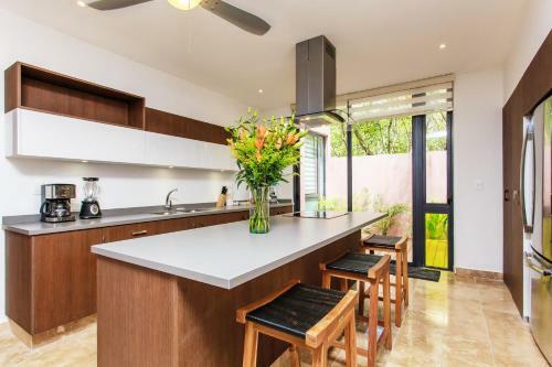 Explore Tulum Area By Bike! Colourful Condo W/pool