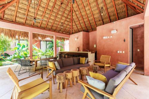 Explore Tulum Area By Bike! Colourful Condo W/pool