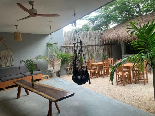 Arich� Tulum Hotel & Hostal