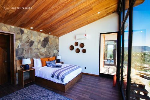 Hotel Contemplacion