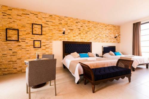 Hotel Los Frailes