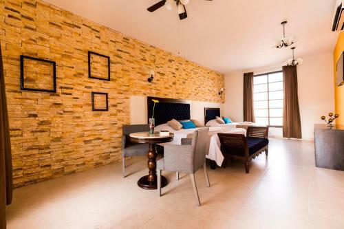 Hotel Los Frailes