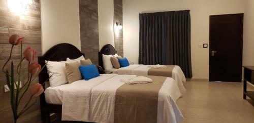 Hotel Los Frailes