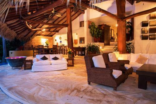 Villa Encantada At Staypv