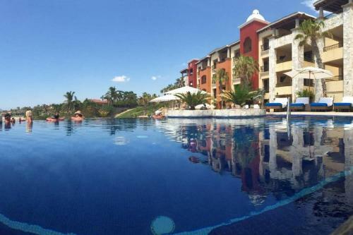 Villa 2br Spacious Lux Apt. Sleeps 8 With Ocean View