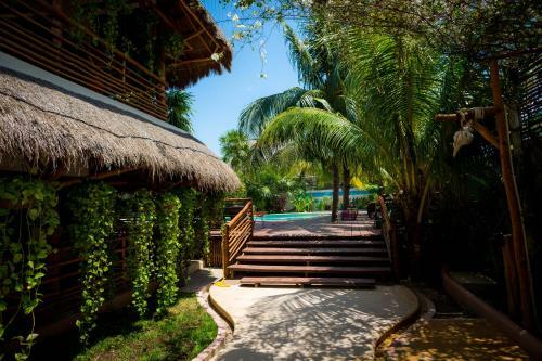 Hotel Tropical Suites By Mij