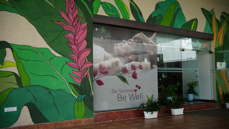Flora Airport Hotel