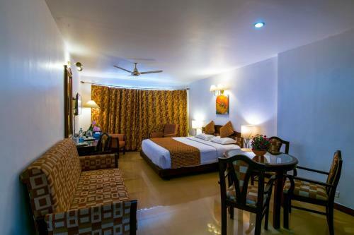 Golf View Hotels & Suites