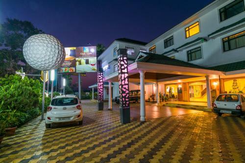 Golf View Hotels & Suites