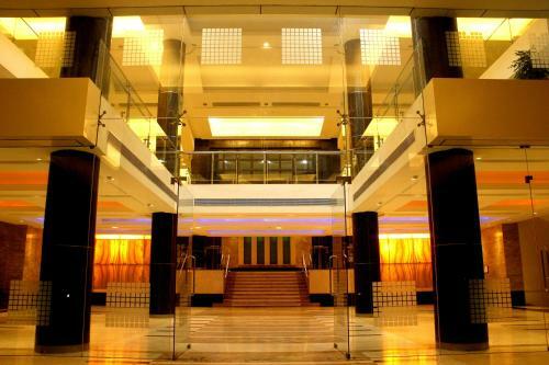 Gokulam Park Hotel & Convention Centre
