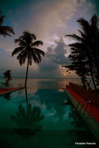 Hotel Paradise Resort Kumarakom