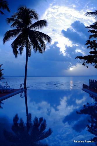 Hotel Paradise Resort Kumarakom
