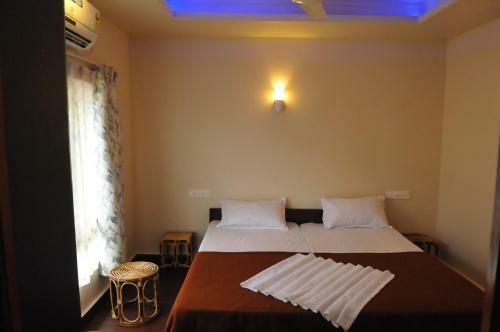 Hotel Sreekrishna Houseboat