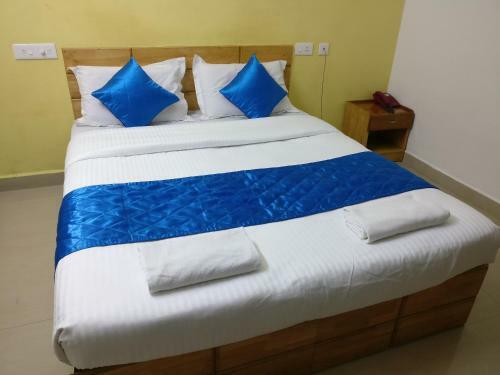 Hotel A V Residency