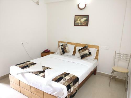 Hotel A V Residency