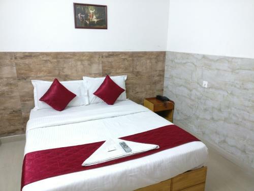 Hotel A V Residency
