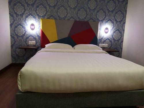 W Hotel Cemerlang