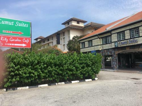 Hotel Lumut Suites