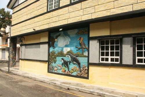 Hotel Lumut Suites