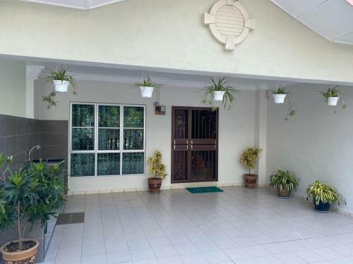 Hillview Homestay