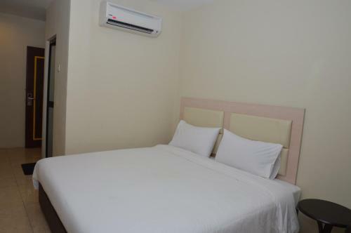 Hotel 916 Sdn Bhd