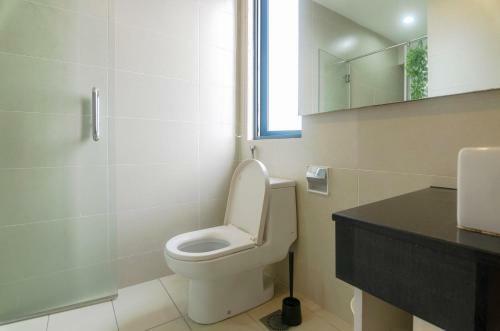 Apartamento A Bright & Airy 2br Suite In Kl City