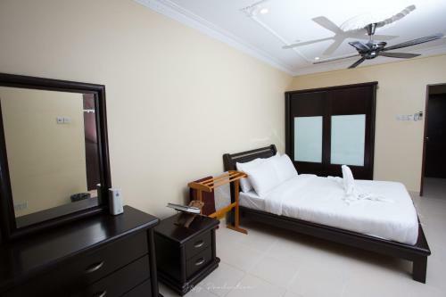 Apartamentos Plaza Rah Suites By Subhome