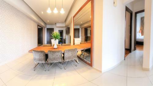 Upper View Regalia Hotel Kuala Lumpur