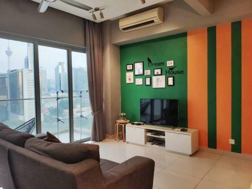 Regalia Suites Kl By Staycation Homes