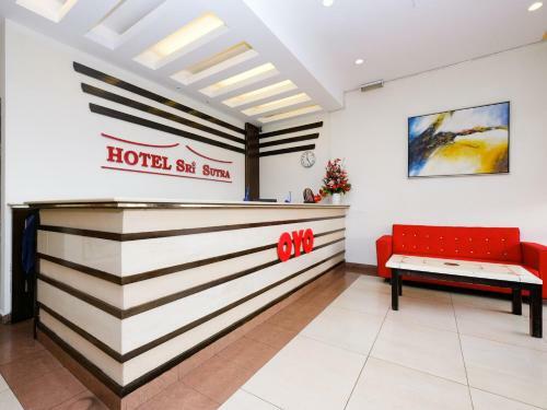 Oyo 89968 Sri Sutra Hotel