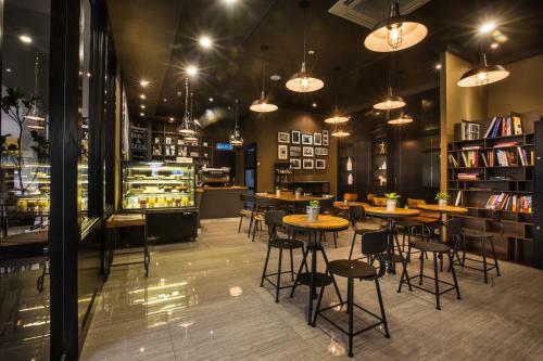 Manhattan Business Hotel Damansara Perdana