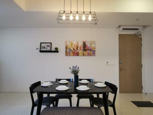 Eminent Suite - Icon City, Petaling Jaya