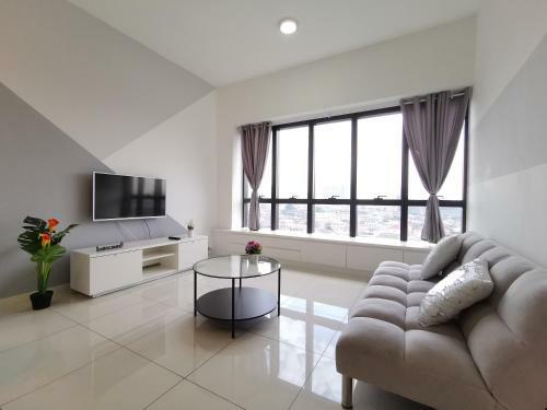 Eminent Suite - Icon City, Petaling Jaya