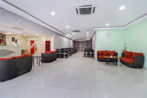 Oyo 89473 Sp Venture Hotel