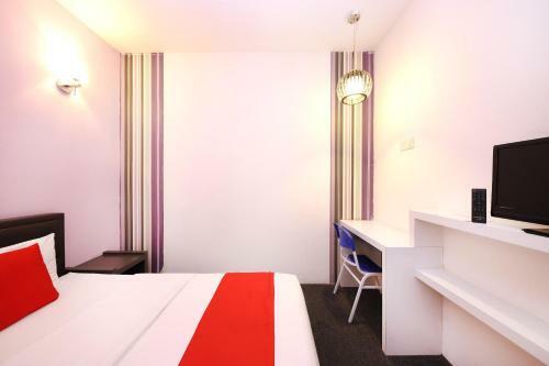 Oyo 442 Marvelton Hotel