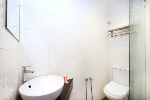 Oyo 442 Marvelton Hotel
