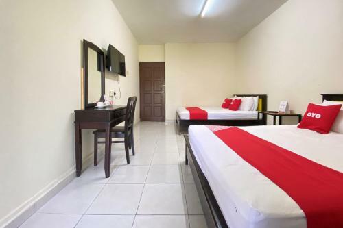 Oyo 90159 Zahaar Hotel